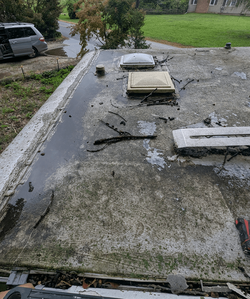 RV roof before TPO replacement