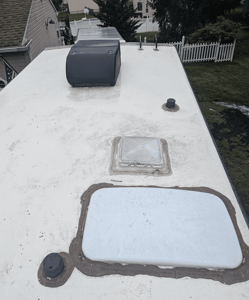 RV roof before maintenance